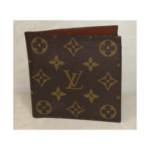 Louis Vuitton Men’s Marco Bifold Monogram Wallet